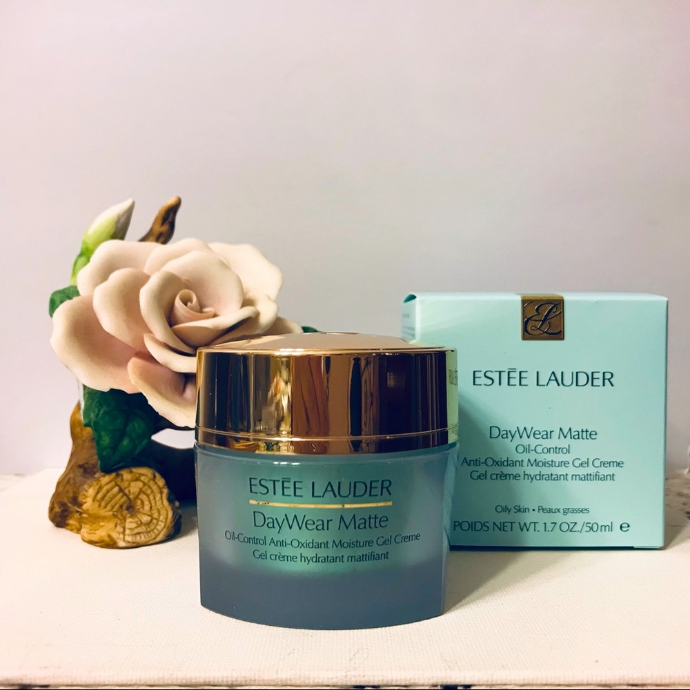 NEW Estée Lauder DayWear Matt oil~ control moisturizer, 1.7 oz / 50 ml